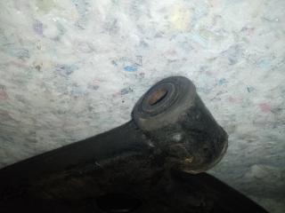 Рычаг передней подвески нижний левый LANCER IX 9 03-07