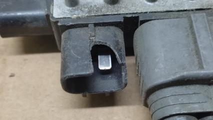 Блок управления вентилятором радиатора Q50 15-20