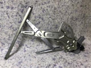 Стеклоподъемник задний правый PRIUS - 30 09-17