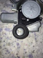 Стеклоподъемник задний правый TOYOTA PRIUS - 30 09-17