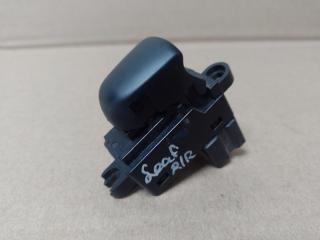 Кнопка стеклоподъемника задняя правая LEAF 10-17