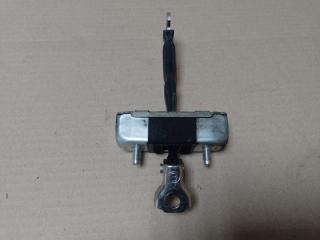 Запчасть ограничитель двери задний правый TOYOTA AURIS 06-12