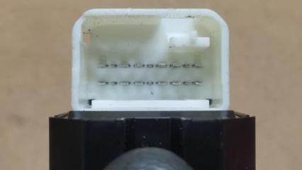 Блок управления стеклоподъемниками передний левый CAMRY 55 14-17 2015 2.5 2ARFE