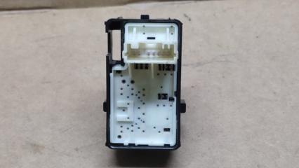 Кнопка стеклоподъемника передняя правая CAMRY 55 14-17 2015 2.5 2ARFE