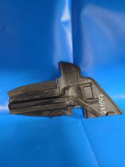 Дефлектор радиатора правый PRIUS - 30 09-17