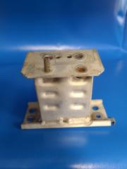 Кронштейн усилителя переднего бампера передний левый PRIUS - 30 09-17