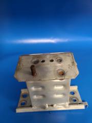 Кронштейн усилителя переднего бампера передний левый PRIUS - 30 09-17