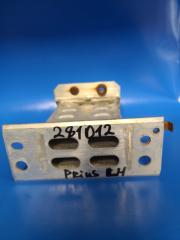 Кронштейн усилителя переднего бампера передний левый TOYOTA PRIUS - 30 09-17