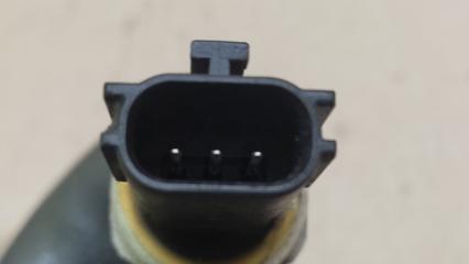 Датчик давления кондиционера SORENTO XM 09-14 2009 2.4