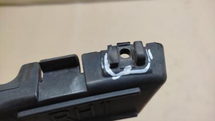 Кронштейн переднего бампера (на крыле) передний правый SORENTO XM 09-14 2009 2.4