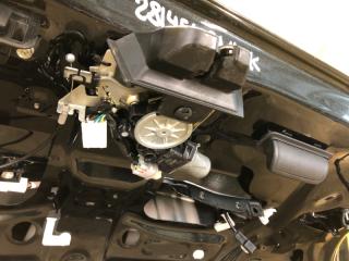 Замок крышки багажника LEXUS LS500 18-