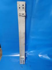 Усилитель переднего бампера передний PRIUS - 30 09-17