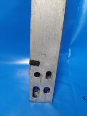 Усилитель переднего бампера передний PRIUS - 30 09-17