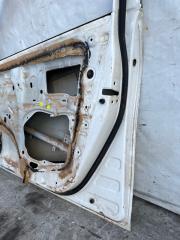 Дверь передняя правая COROLLA 150 06-13