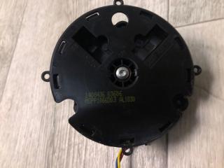 Мотор зеркала правый ACADIA 12-16