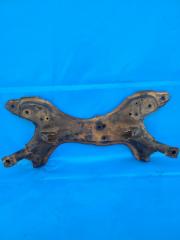 Балка передней подвески RAV4 00-05