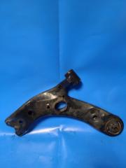 Рычаг передней подвески нижний передний левый AURIS 06-12