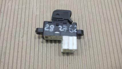 Кнопка стеклоподъемника задняя правая NISSAN MURANO Z50 02-07 3.5 VQ35DE