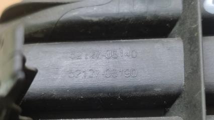 Заглушка ПТФ правая TOYOTA CAMRY 40 06-11 2.5 2ARFE