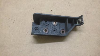 Кронштейн переднего бампера (под фарой) правый TRIBECA B9 05-07 2006 3.0