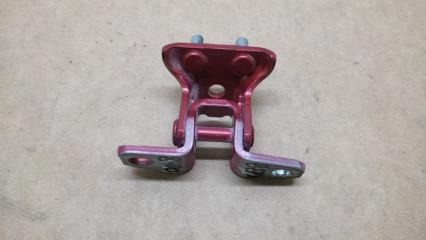 Петля двери верхняя задняя левая OUTLANDER GF 12- 2016 GF8W 2.4 4J12