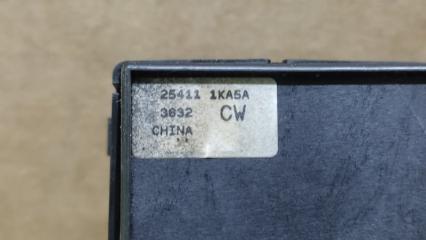 Кнопка стеклоподъемника передняя правая SENTRA B17 12-21 2013 1.8 MRA8DE