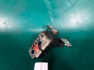 Петля двери нижняя задняя правая 3 BM 13-19 2017 2.0L 4