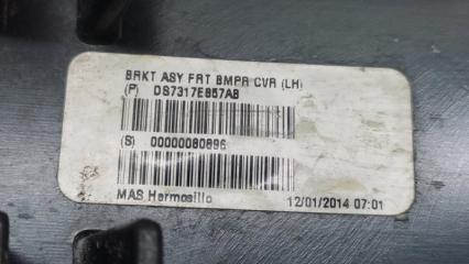 Кронштейн крепления фары левый FORD FUSION 14- 2.5L