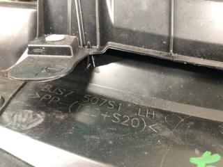 Пластик под лобовое стекло / Жабо левый 3 BM 13-19 2017 2.0L 4