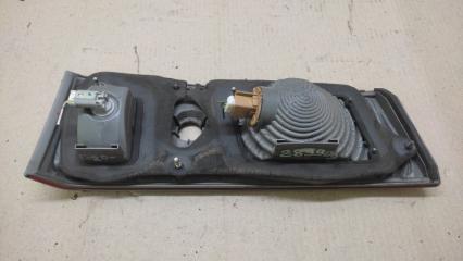 Фонарь внутренний правый CAMRY 20 96-02