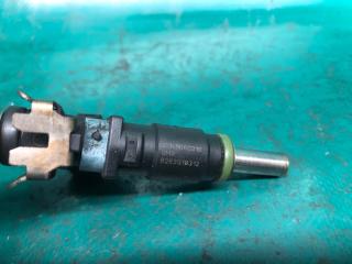 Форсунка топливная VOLKSWAGEN PASSAT B7 11-15 CBTA 2.5L