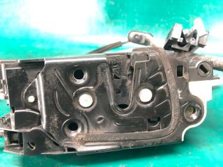 Замок двери передний правый PASSAT B7 11-15 11/2011 CBTA 2.5L