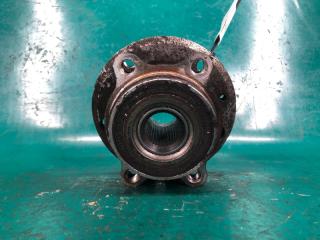 Ступица передняя левая VOLKSWAGEN PASSAT B7 11-15 CBTA 2.5L