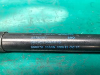 Амортизатор капота левый AUDI Q5 08-16 CAEB 2.0T