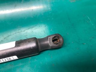 Амортизатор крышки багажника AUDI Q5 08-16 CAEB 2.0T