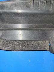 Дефлектор воздушный правый PRIUS - 30 09-17