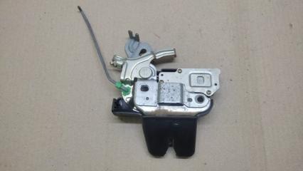 Замок крышки багажника SOLARA 03-09 2004 3.3 3MZFE