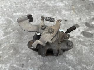 Суппорт тормозной задний правый TOYOTA COROLLA 150 06-13