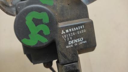 Замок двери задний левый MITSUBISHI LANCER 4/5/6/7/8 88-02