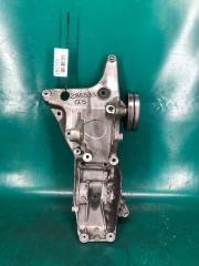 Кронштейн генератора AUDI Q5 08-16 2011 Б/У Кронштейн генератора AUDI Q5 08-16 2011