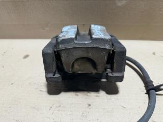 Суппорт тормозной задний правый CAMRY 55 14-17 2015 2.5 2ARFE