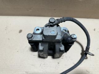 Суппорт тормозной задний правый TOYOTA CAMRY 55 14-17 2.5 2ARFE