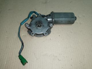 Моторчик стеклоподъемника правый SUBARU FORESTER SF 97-02