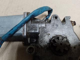 Моторчик стеклоподъемника передний левый SUBARU FORESTER SF 97-02