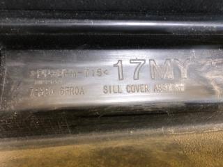 Накладка порога наружная правая X-TRAIL/ROGUE T32 13-20