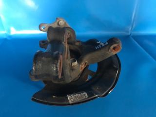 Кулак поворотный передний левый AURIS 06-12