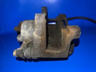 Суппорт тормозной передний правый CX-5 (KE) 11-17