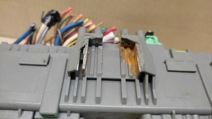 Блок предохранителей салон ACURA RDX 12-19 TB4 3.5 J35Z2