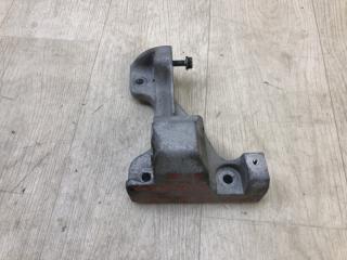 Кронштейн промежуточного вала передний правый CHRYSLER 200 14-16