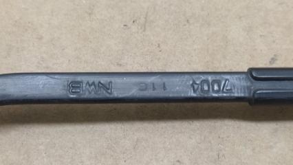 Поводок стеклоочистителя передний правый ECLIPSE 05-08 2006 COUPE 2.4